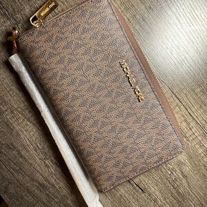 Michael Kors Brown Wallet